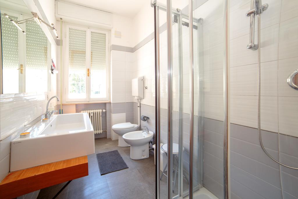 Ponte Tiberio Apartment Rimini Esterno foto