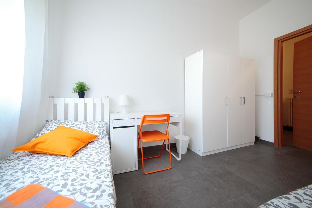 Ponte Tiberio Apartment Rimini Esterno foto