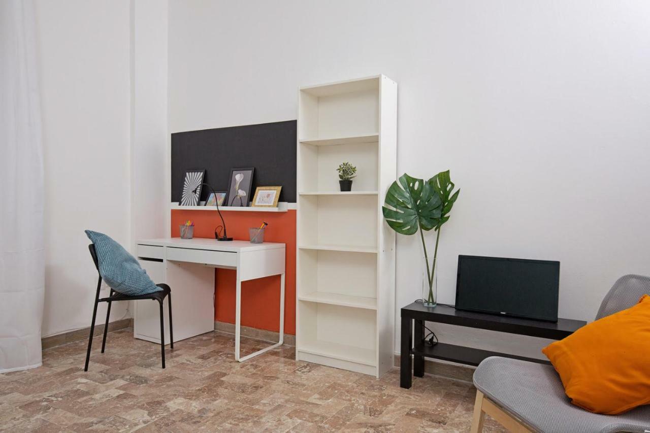 Ponte Tiberio Apartment Rimini Esterno foto