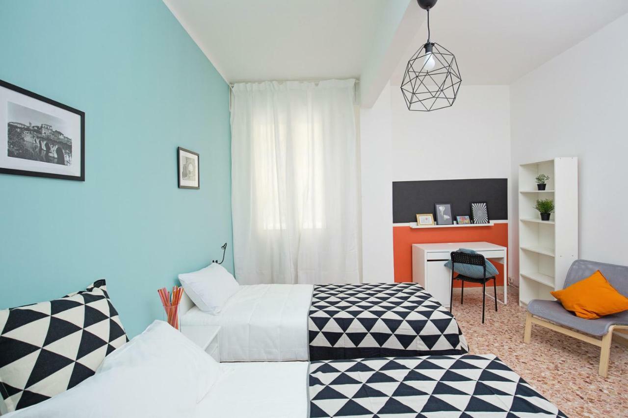 Ponte Tiberio Apartment Rimini Esterno foto