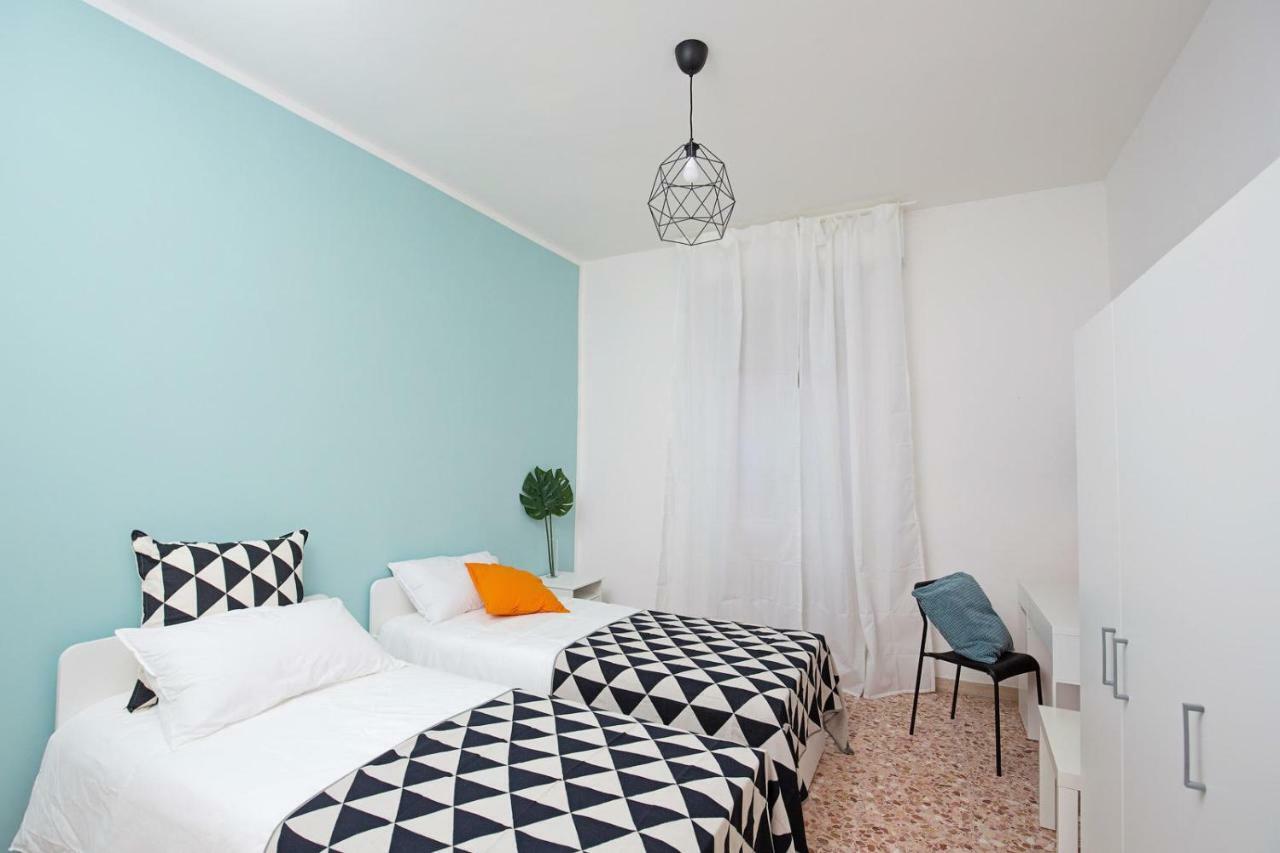 Ponte Tiberio Apartment Rimini Esterno foto